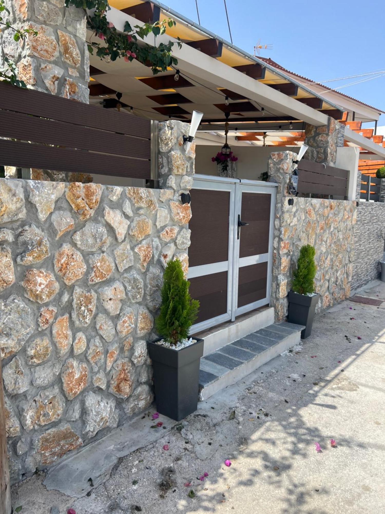 شقة Harmony Seaside House إياليسوس المظهر الخارجي الصورة